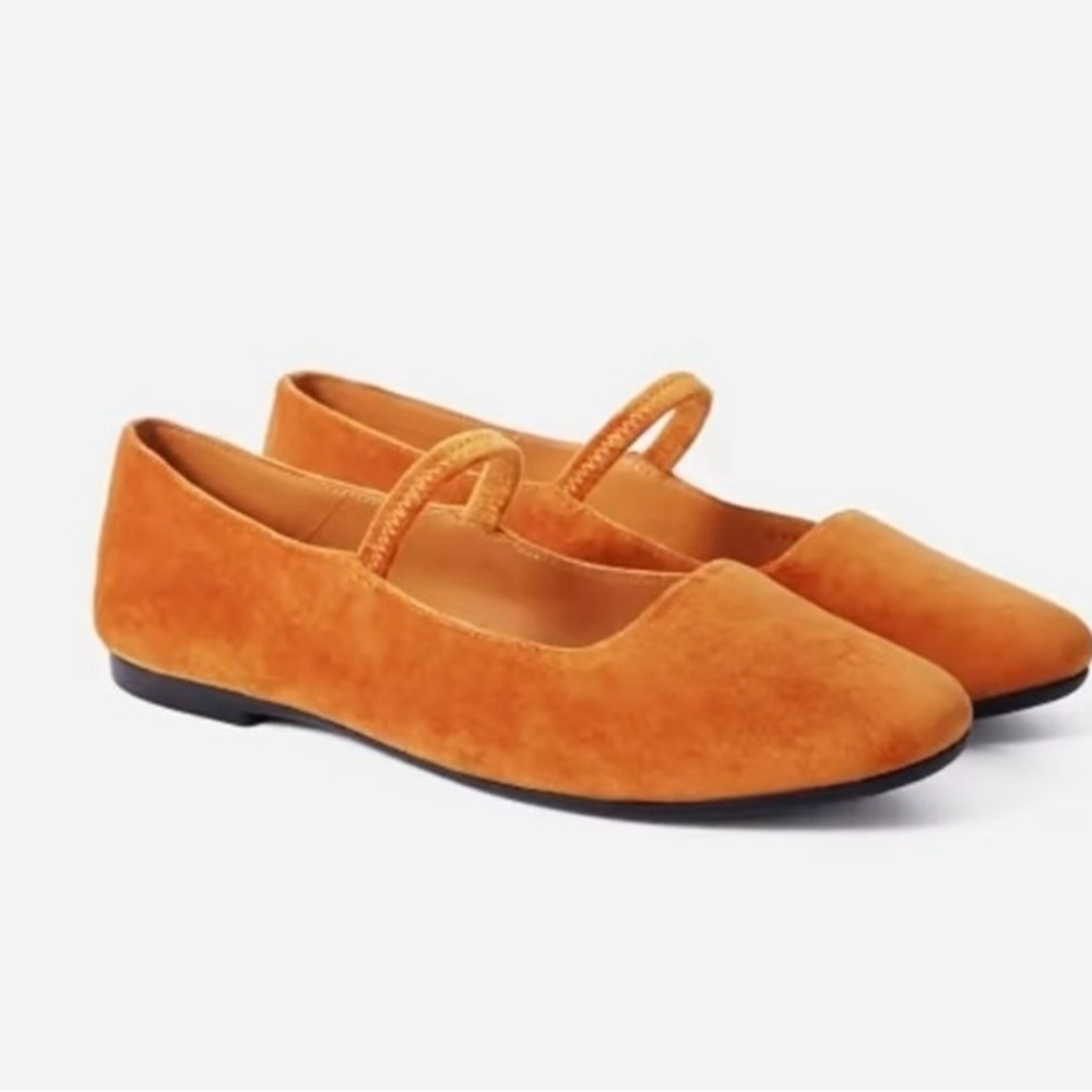 Everlane velvet Mary Jane Toasted Almond 8